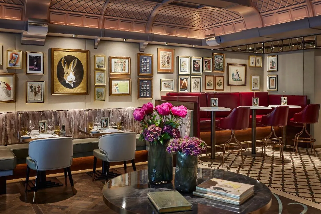 Hotel Breidenbacher Hof, Best Grandhotel 2025 - Die 101 Besten Düsseldorf