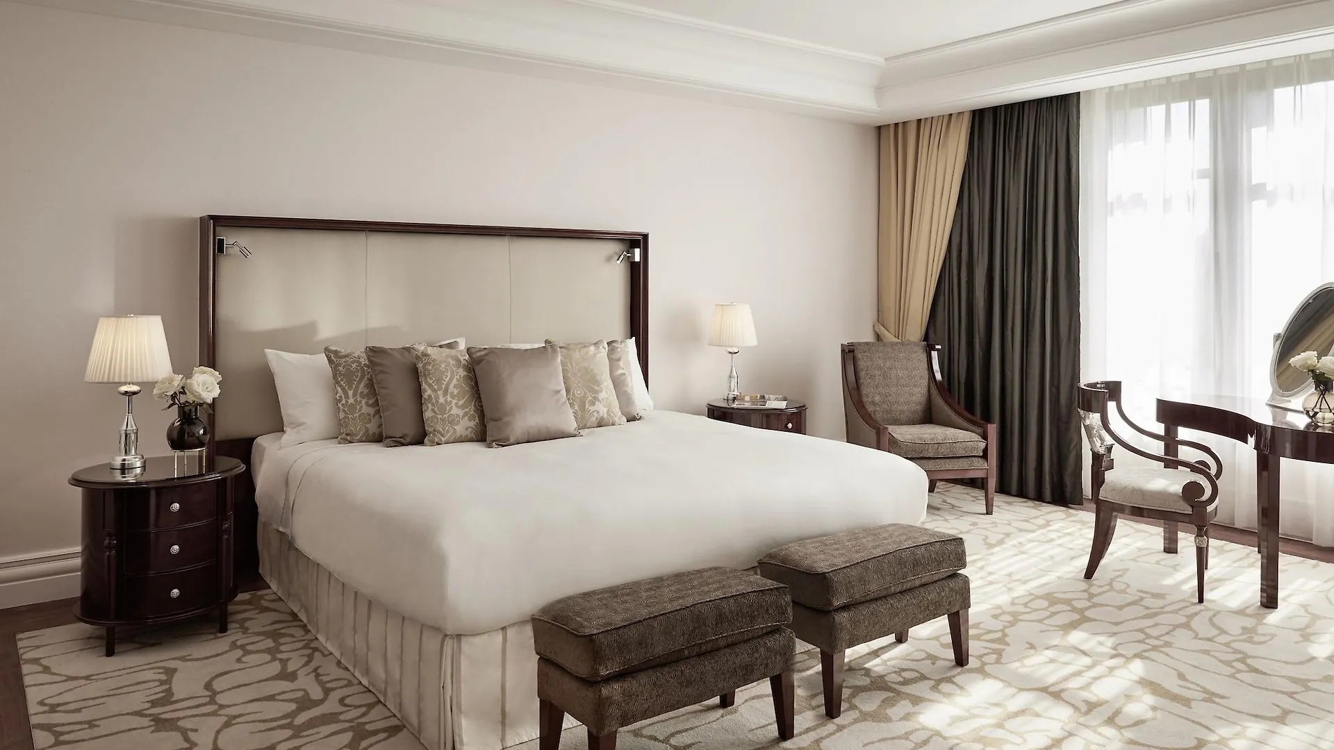 Breidenbacher Hof, Best Grandhotel 2025 - Die 101 Besten Düsseldorf Hotel