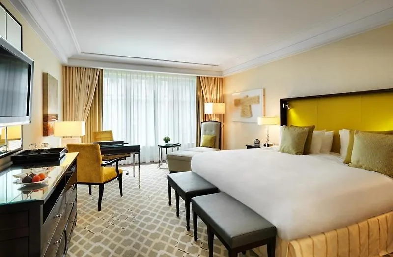 Breidenbacher Hof, Best Grandhotel 2025 - Die 101 Besten Düsseldorf 5*,
